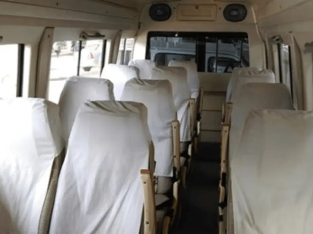 12 Seater Tempo Traveller in Kolkata​